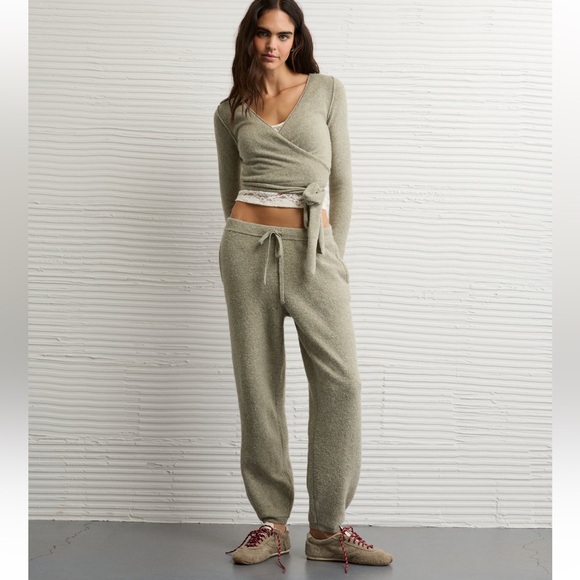 aerie Sweaters - soft knit set